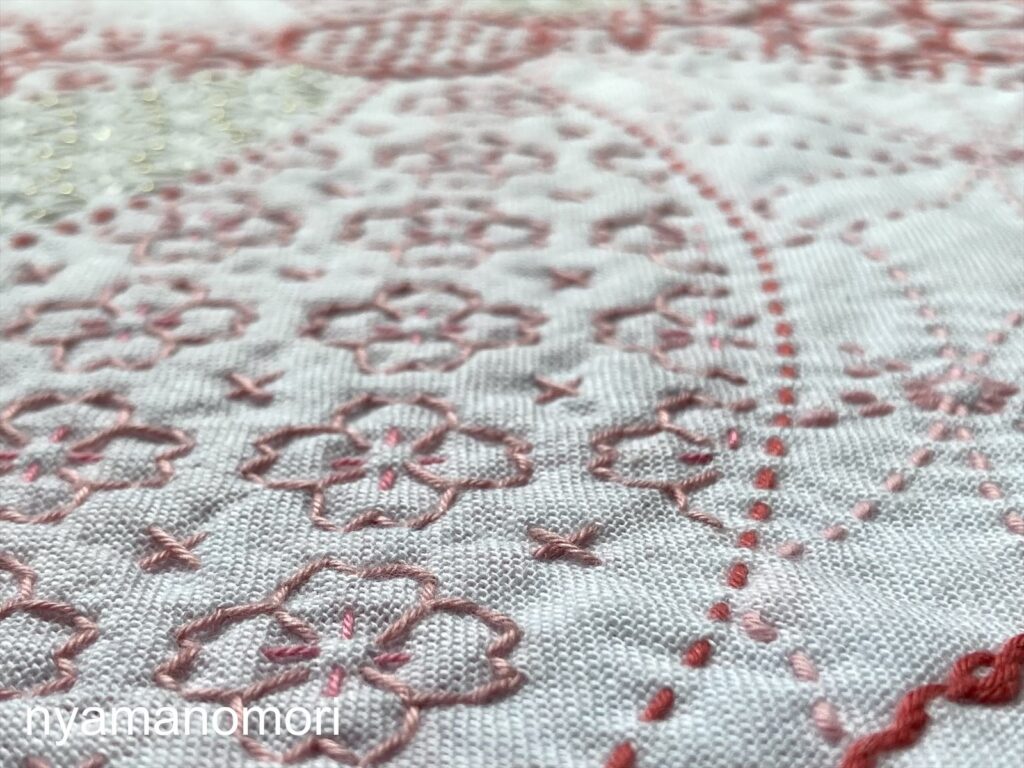 刺し子の花ふきん~合わせ模様 花手毬