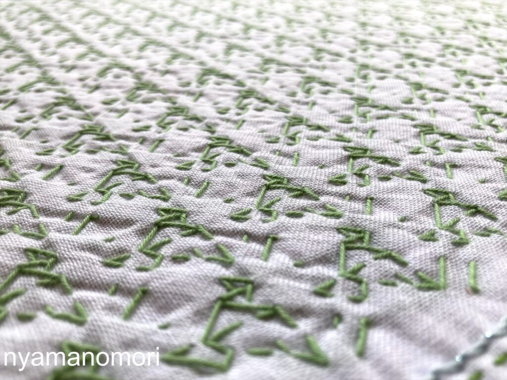 刺し子の花ふきん~小鳥