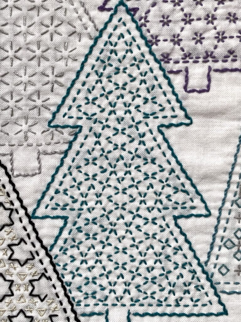 ホビーラホビーレ寄せ模様ツリー