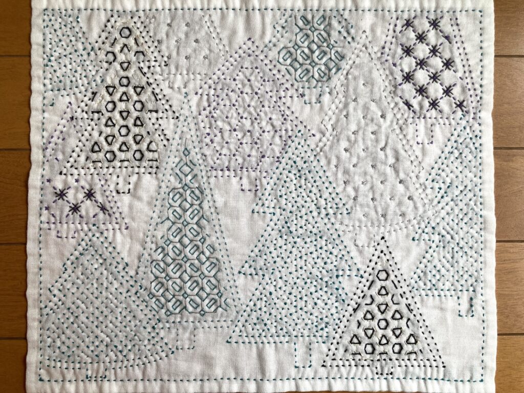 刺し子の花ふきんツリーの裏側