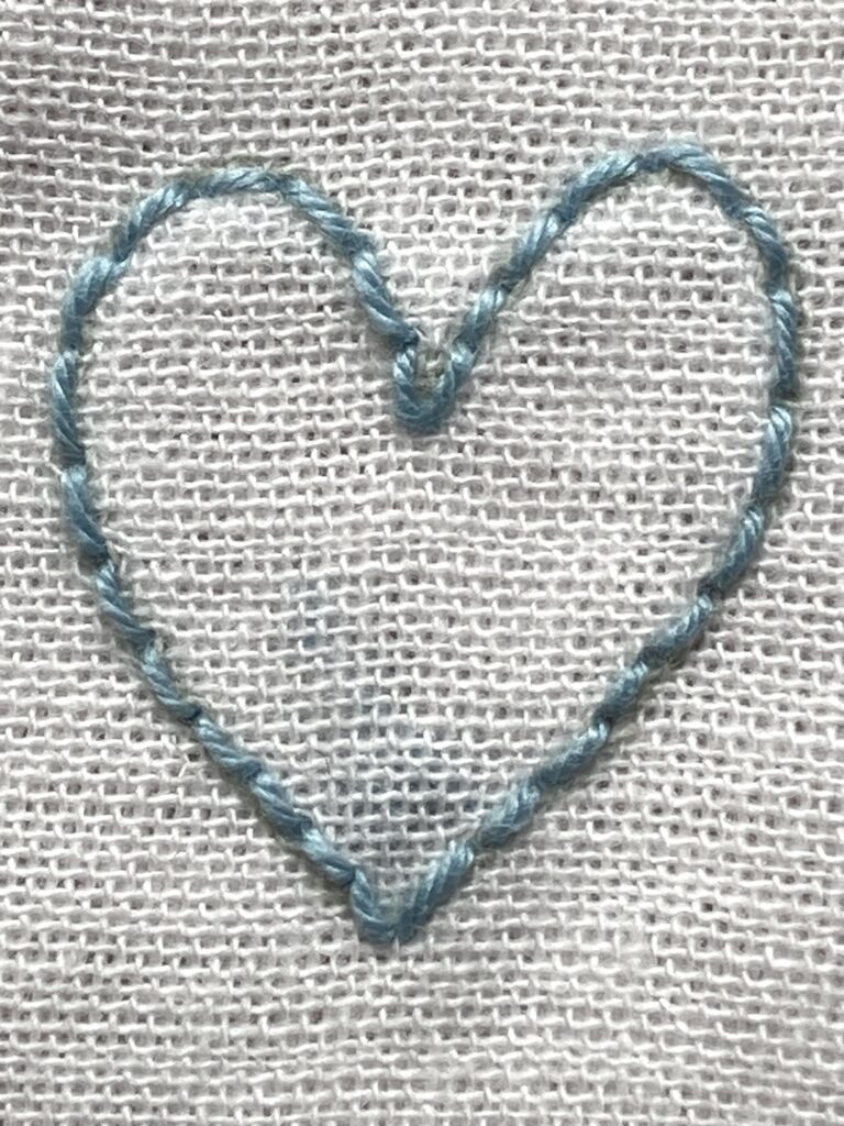 刺し子の花ふきん～寄せ模様ハート