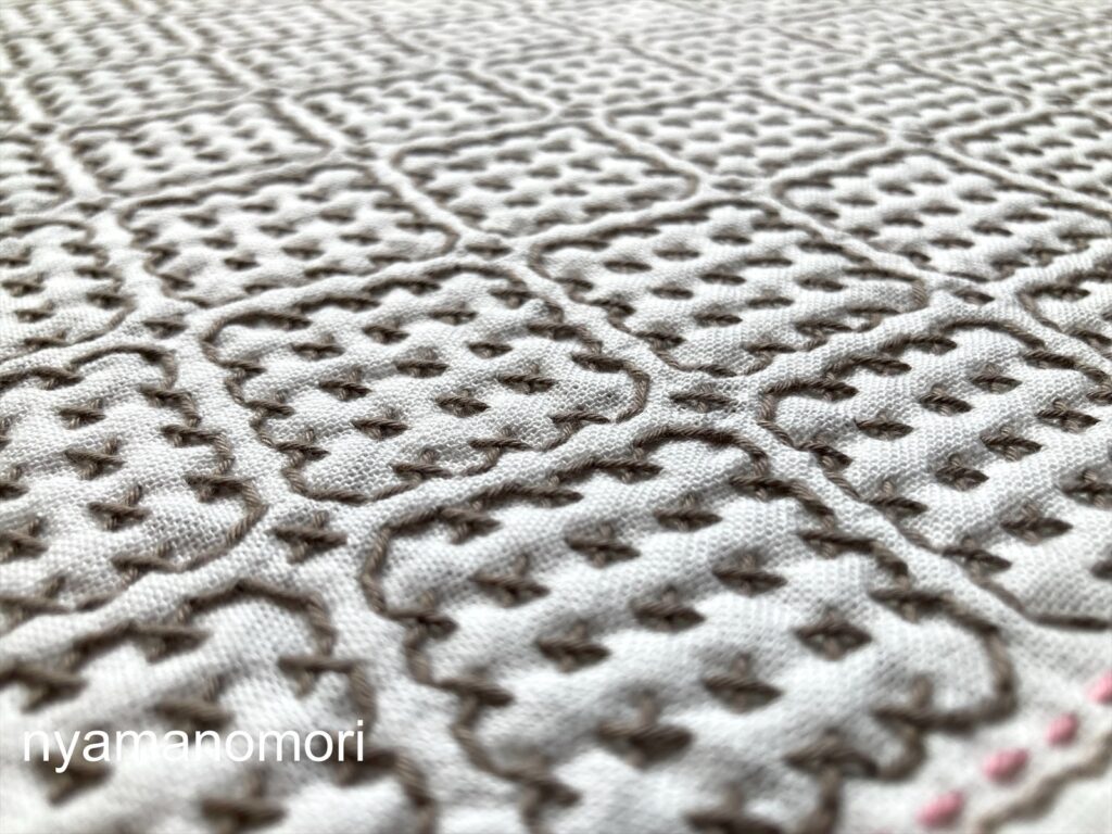 クラッカー～刺し子の花ふきん