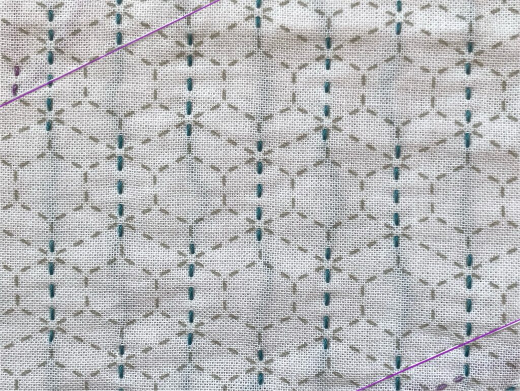 刺し子~霰亀甲アレンジ